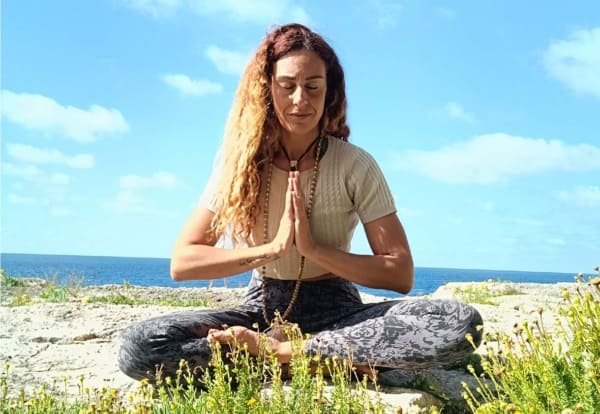 jesica meditando lavanda zen
