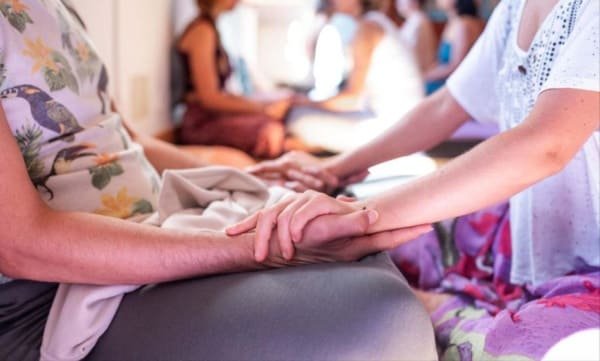 shamani kundalini manos lanzarote