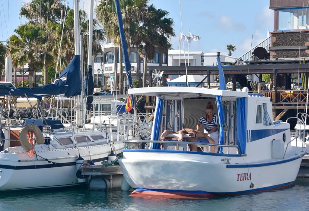 Masajes en Barco en Lanzarote